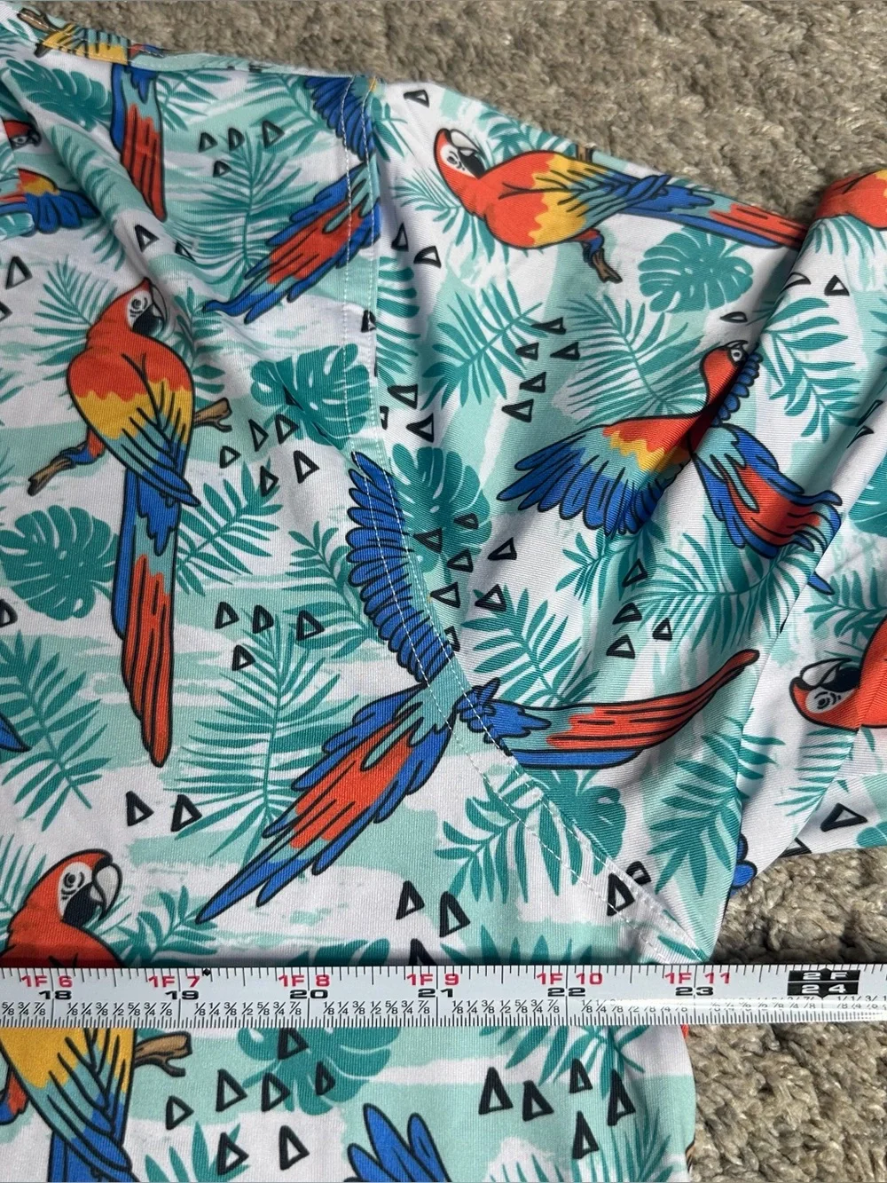 Waggle Golf Parrot Bay performance polo shirt XL tropical Athleisure birds bold - Picture 8 of 9